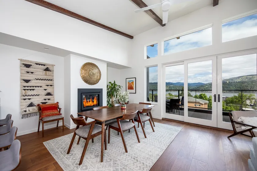Hawks Perch - New Downtown Modern, Panoramic View - Image 1