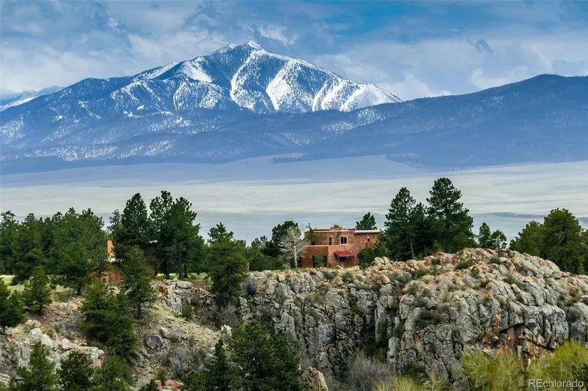 Cliff-side Home on 10+ Private Acres,Insane Views! - Image 1
