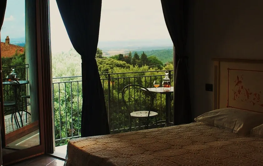 Raffaella's House in Chianti - Image 1