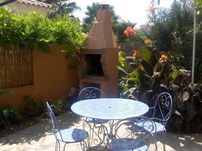 3. Glycine -Studio-jardin Plein Sud - Image 1