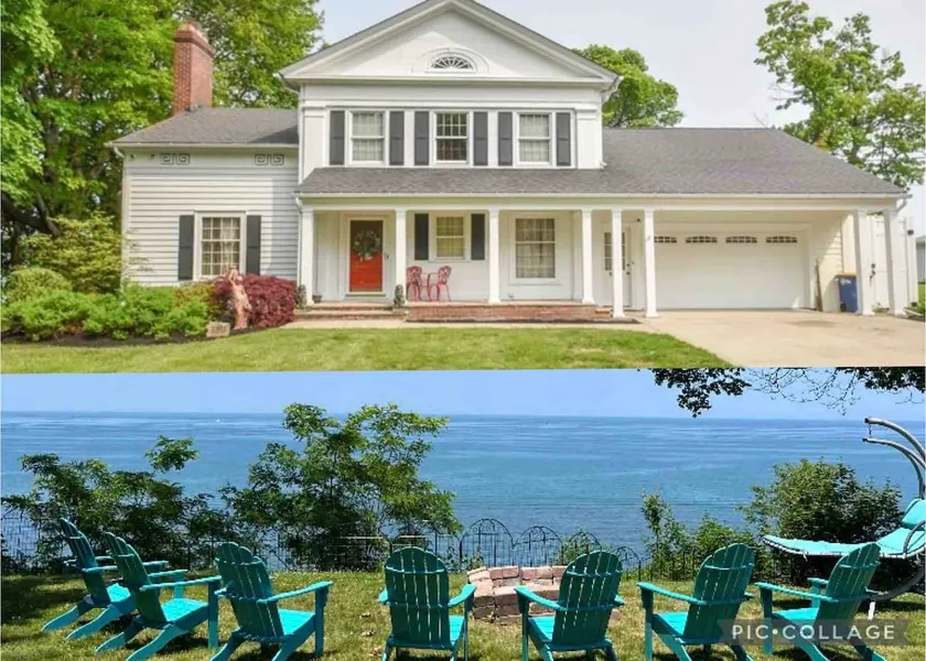 Large Family Lakehouse on the Coast w/ Water Views - Image 1