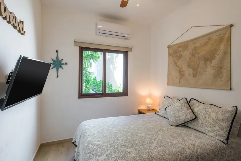 Private Suite #1, Separate Access, Downtown - Image 1