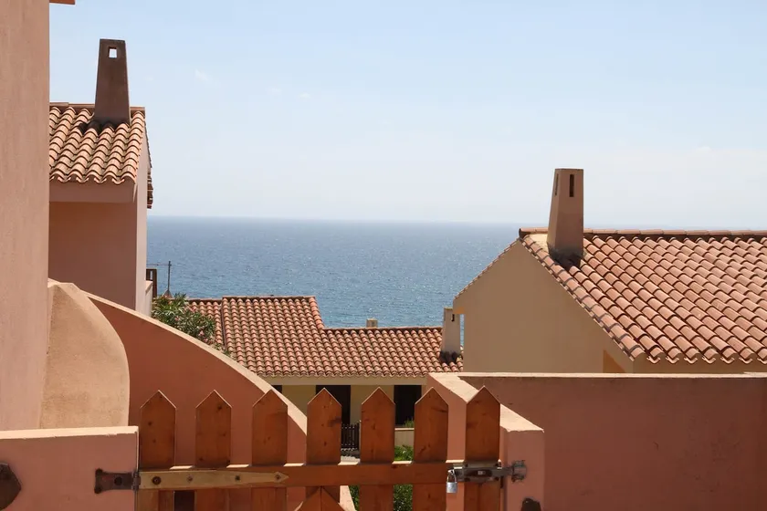 Full optional sea view among the most beautiful beaches - Image 1