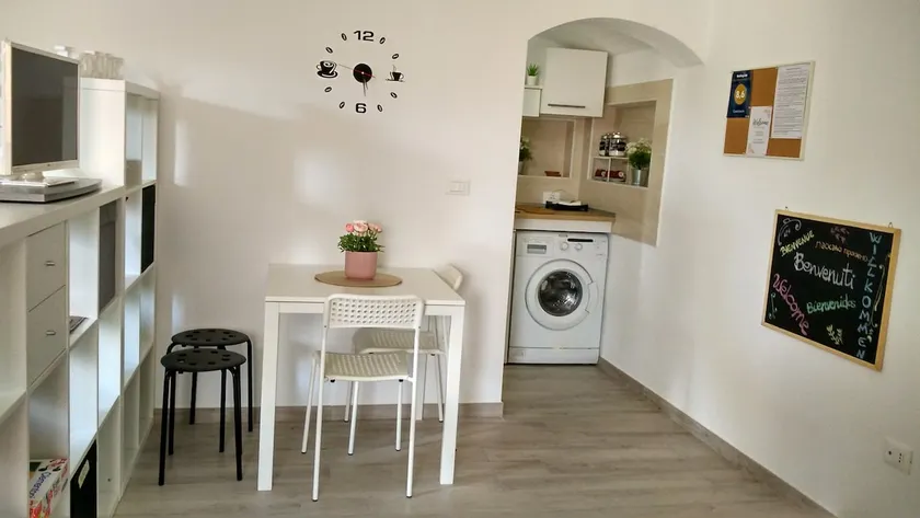 CasaDiPaola-Studio apartment holidays between sea and mountain - Image 1