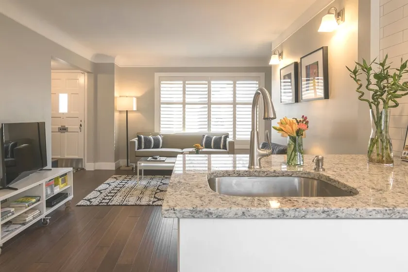 Designer Home 1/2 mile from Downtown Royal Oak! - Image 1