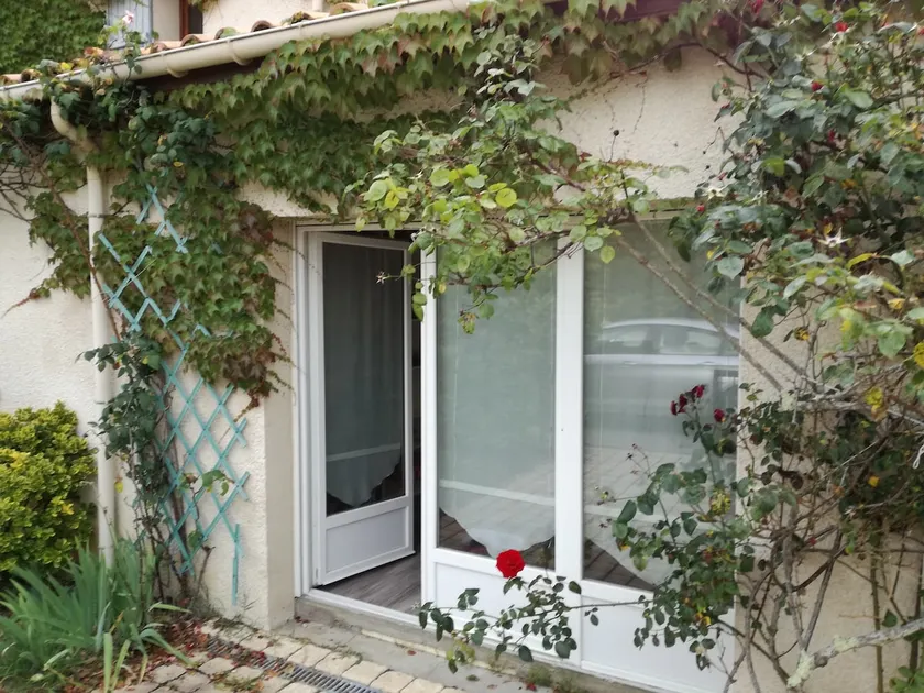 studio rental May, June, July, August - Image 1