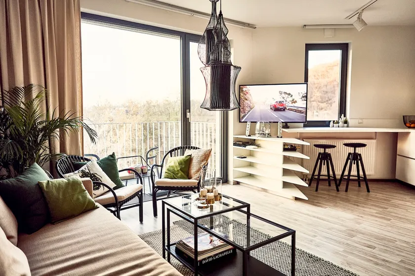 Forest Park by Zoom Apartments - Image 1