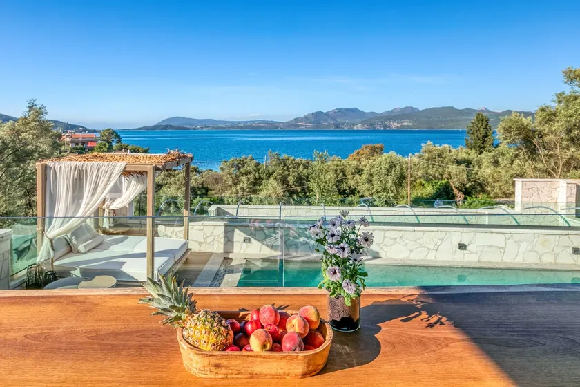 Agnes villa with private heated pool - Image 1
