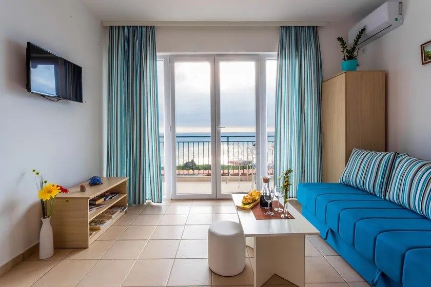 One Bedroom Apartment, breathtaking view, terrace - Image 1