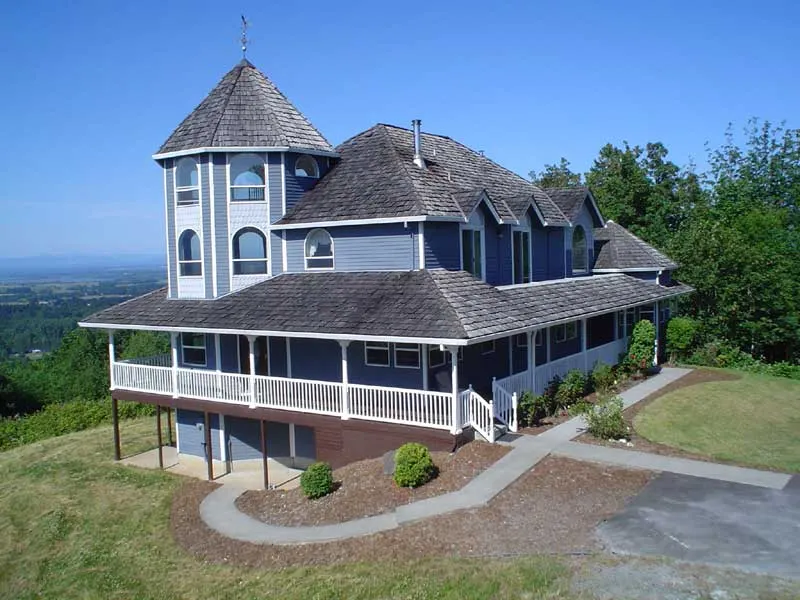 Forest Park Getaway. Amazing Views! - Image 1