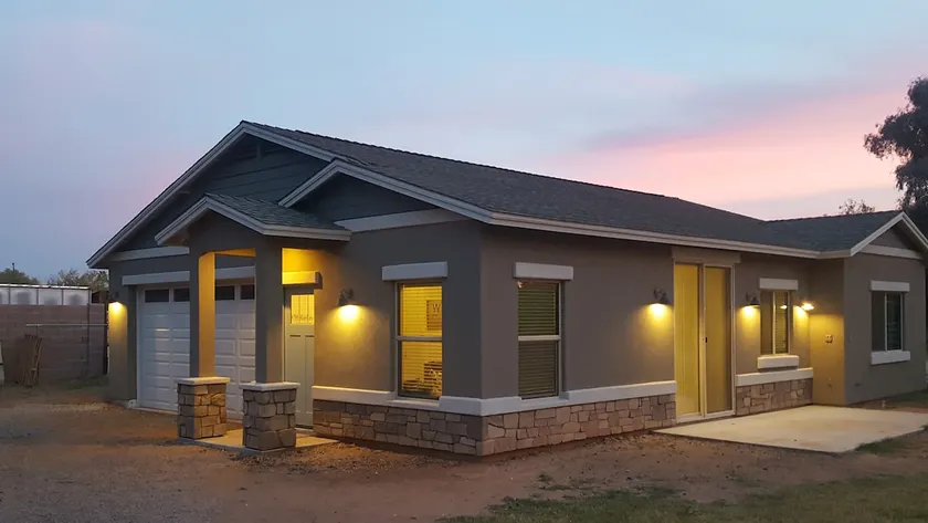 Two Bedroom guest house in Gilbert - Image 1