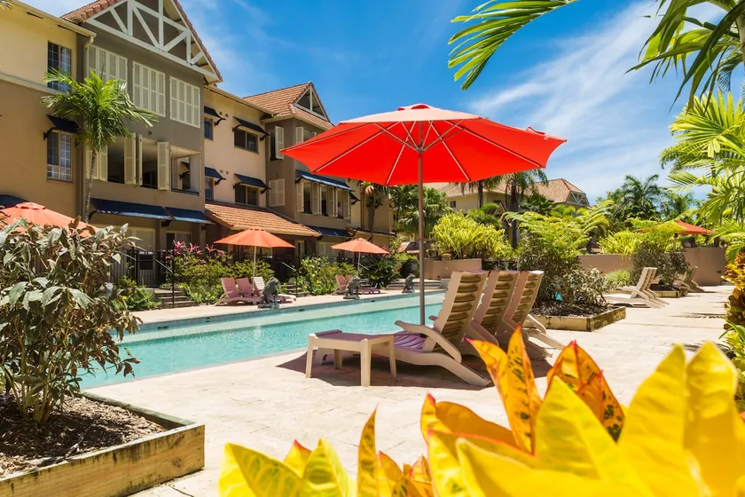 Extra large 2bdrm Mediterranean-Style Resort Apartment - recently refurbished! - Image 1