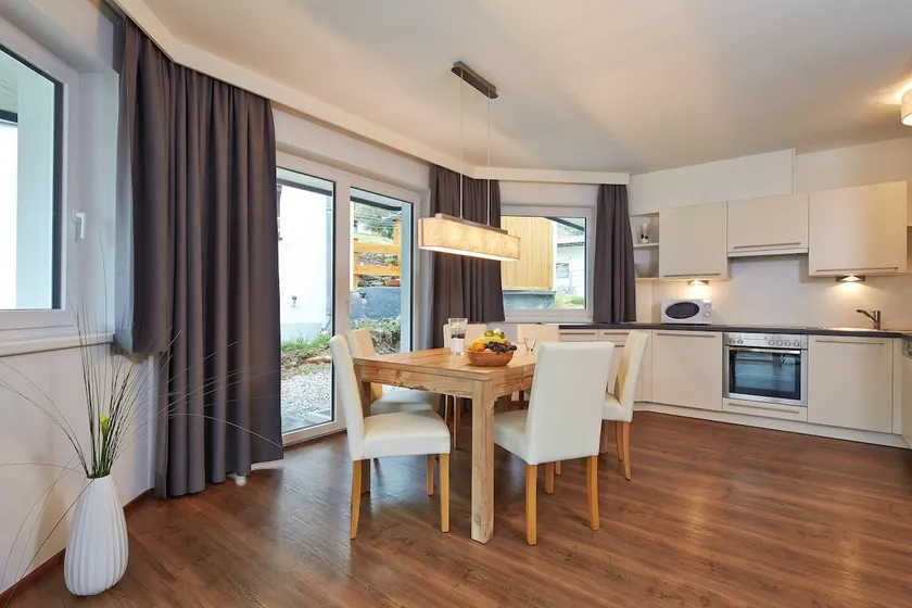 Top 200: Panorama Apartment 6-8 Persons an der Piste - Image 1