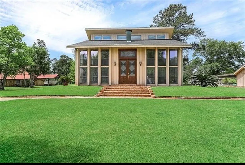 Bayou Bonfouca Waterfront Getaway - Image 1