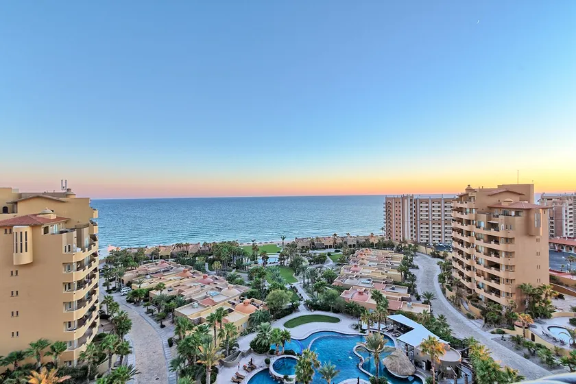 Amazing Penthouse at Bella Sirena with Views and Entertainment - 901-C - Image 1