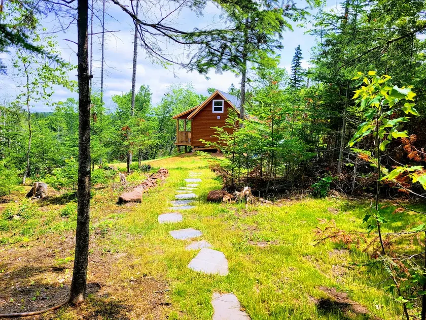 Miracles on Polly - Fairy Tale Cabin - A return to your childhood  - Image 1