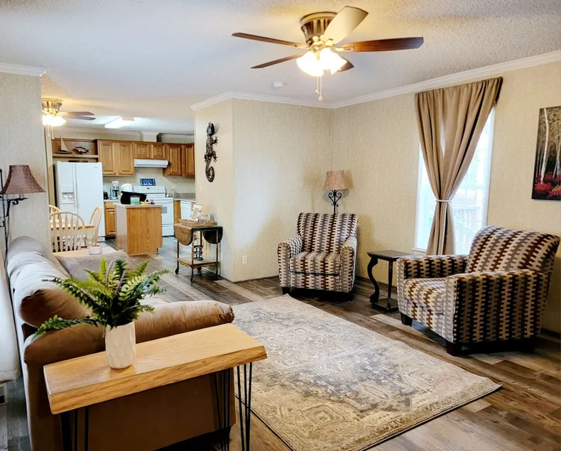 WiFi, Dog Friendly & Linens Provided ~ Lake Gaston - Image 1