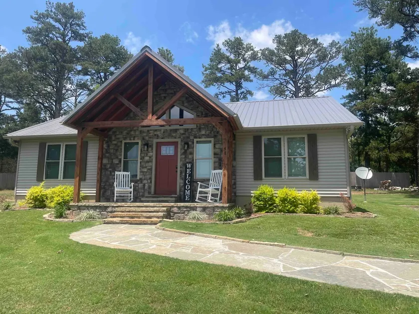 Eagles Nest House quick Lake Dardanelle access - Image 1