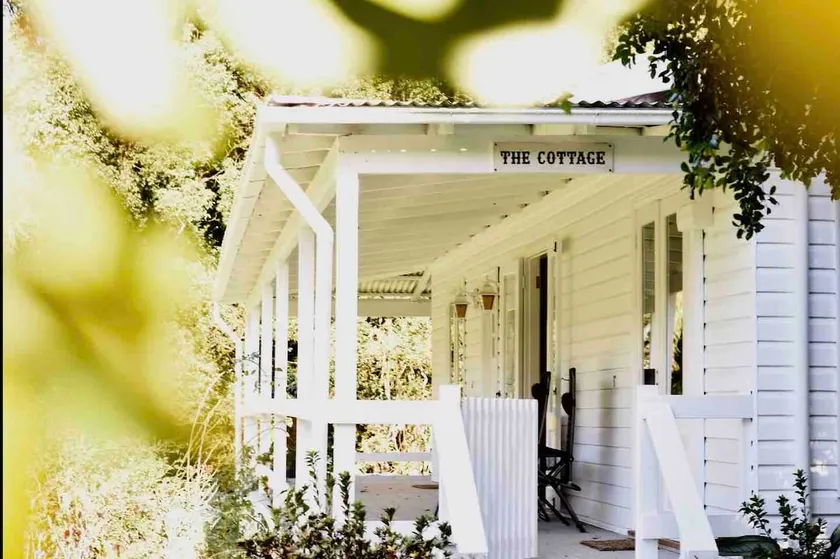 The Cottage at Windaboo- Byron Hinterland Retreat - Image 1