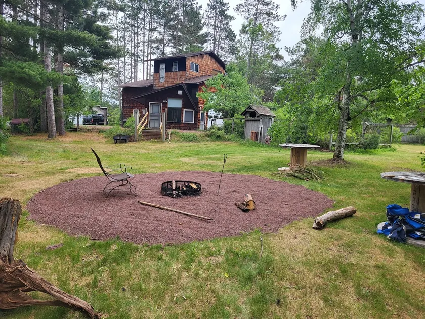 Retreat in the trees. Nice unit in the country! - Image 1