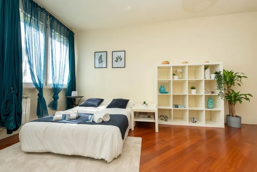 [Pisa Center] Elegant house with Netflix Wi-Fi and A/C - Image 1
