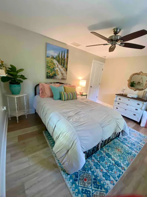 Lovely 2 bedroom in a scenic area by the canal - Image 1