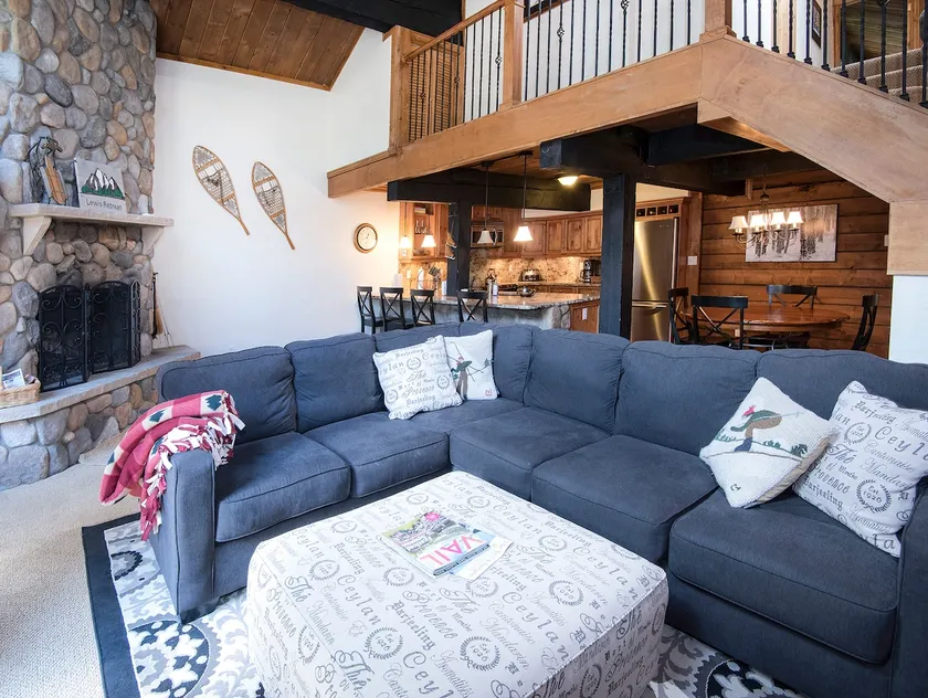 Cozy, Creekside 3BR Vail Condo Ski/Summer Retreat Perfect for Families - Image 1
