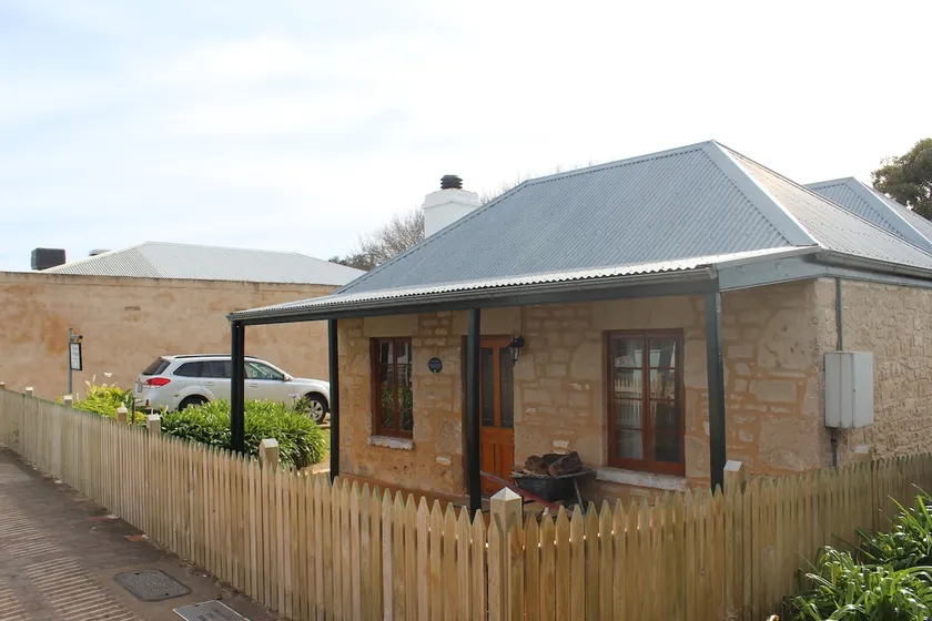 Victoria Cottage - Image 1