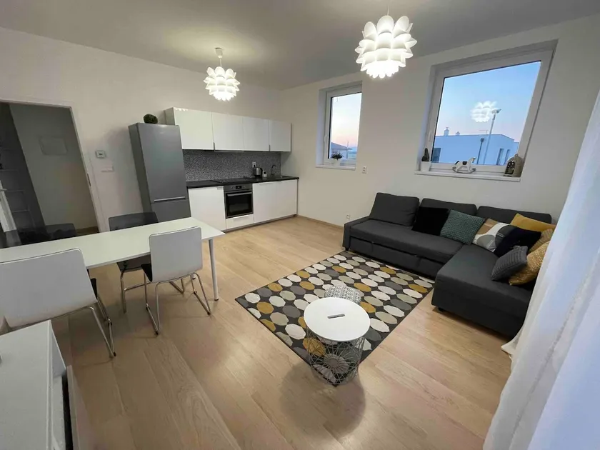 Brand New 2-room Flat with 2 Own Parking Spaces - Image 1