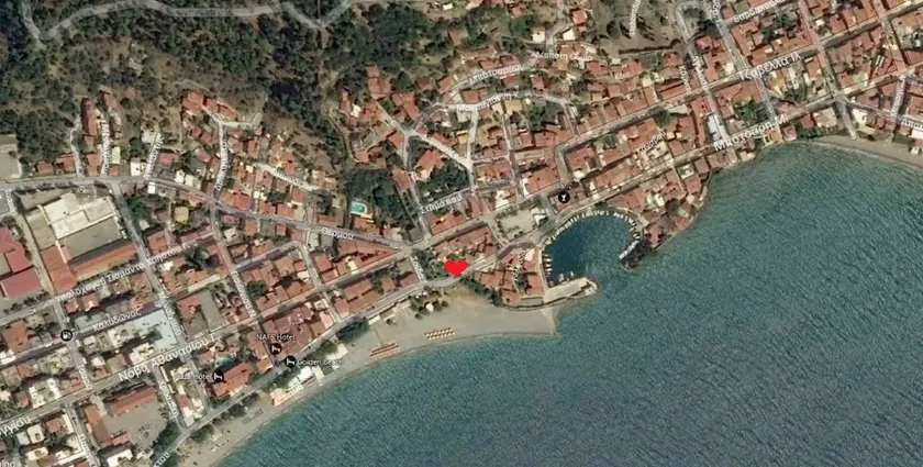 Naupactus unique harbor apartment in a stone house! - Image 1
