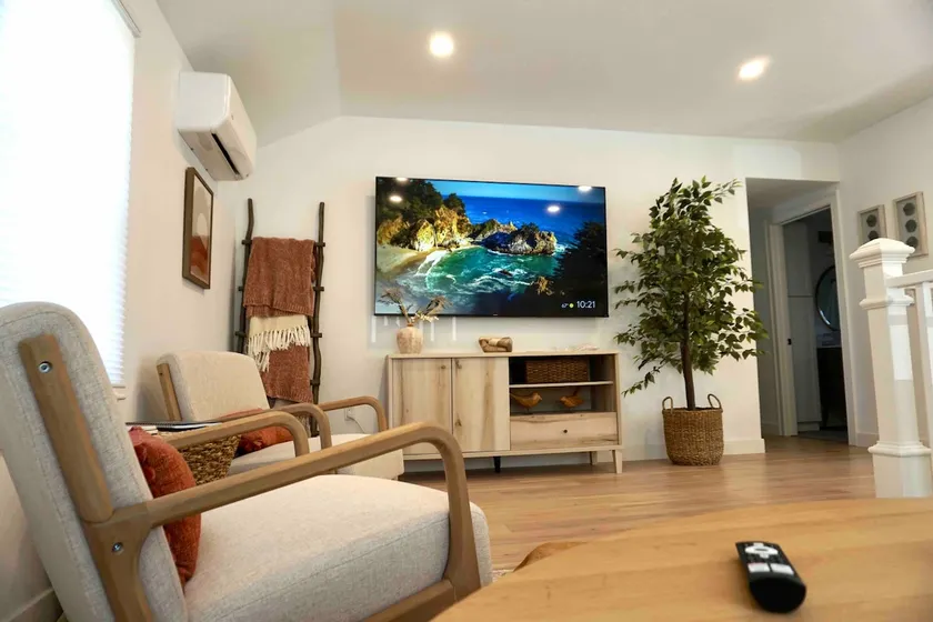Half mile to beach, Family & Pet Friendly - Image 1