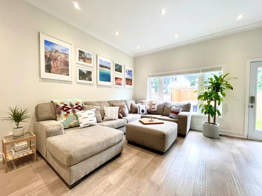 Modern 3-BR Luxury Home w/ Yard, Patio, Parking - Image 1
