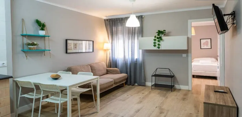 Quiet apartment with two rooms in Guinardó - Image 1