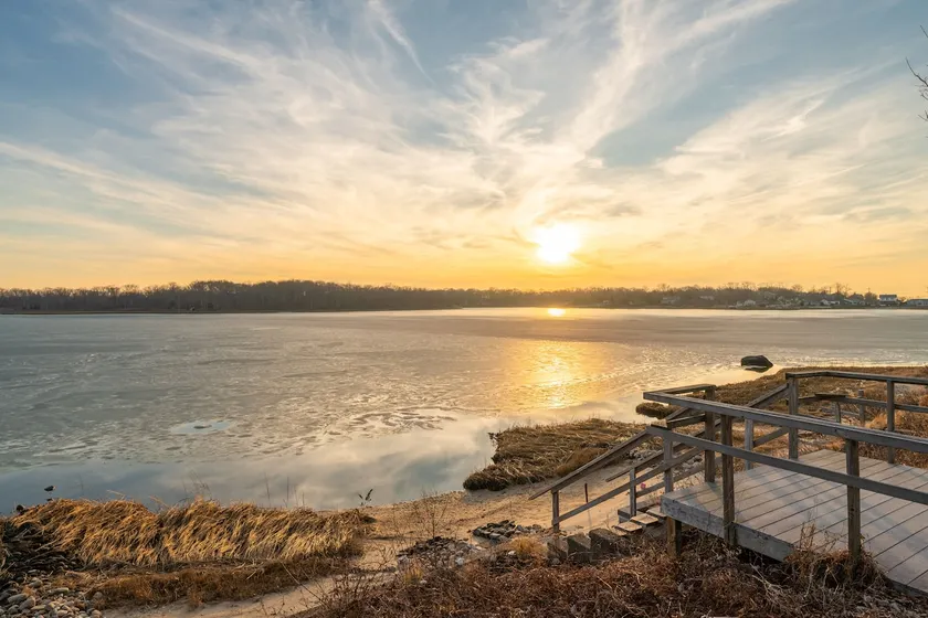 Shelter Bay Cove - North Fork Waterfront with Private Dock & Bay Views - Image 1