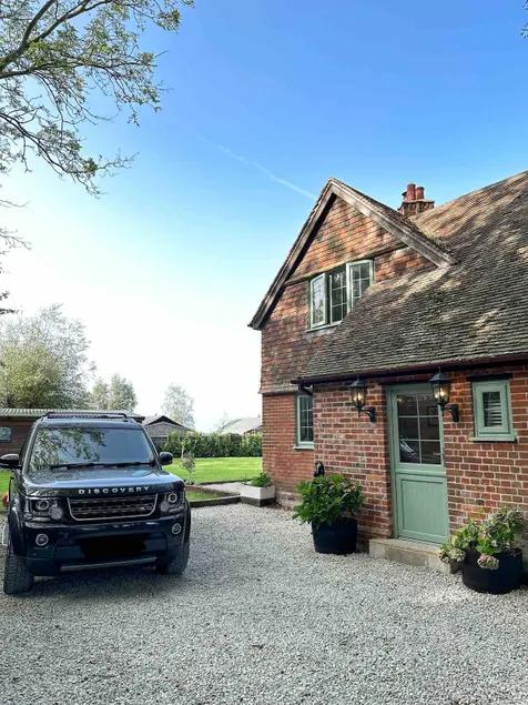 Lympne Cottage - Image 1