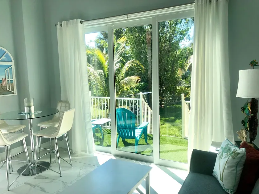 Sandy Cove Cottage/Sandy Cove Villa near the beach - Image 1