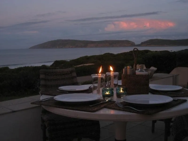 99 Beachyhead Drive, Plett - Image 1