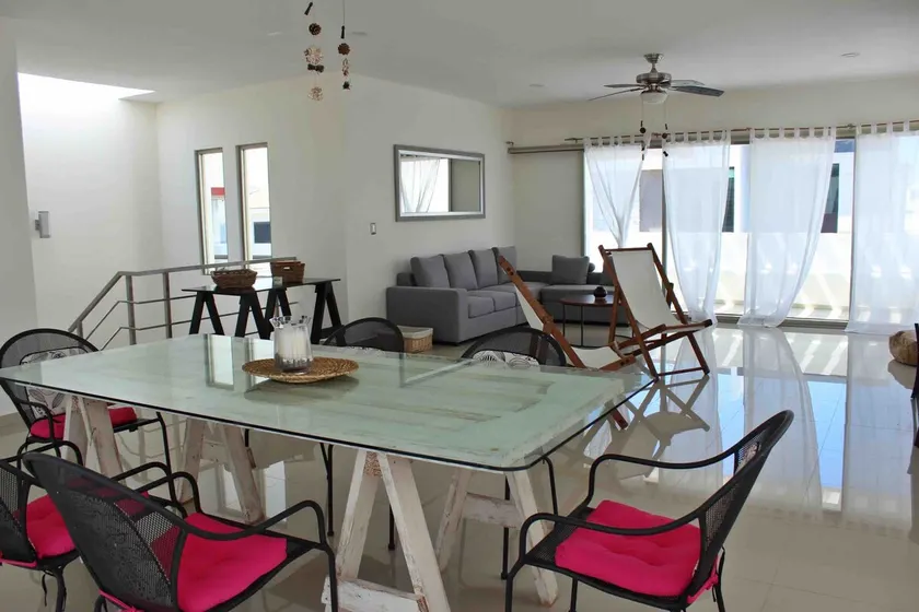 Air-conditioned house steps from the sea in fracc! Invoice - Image 1