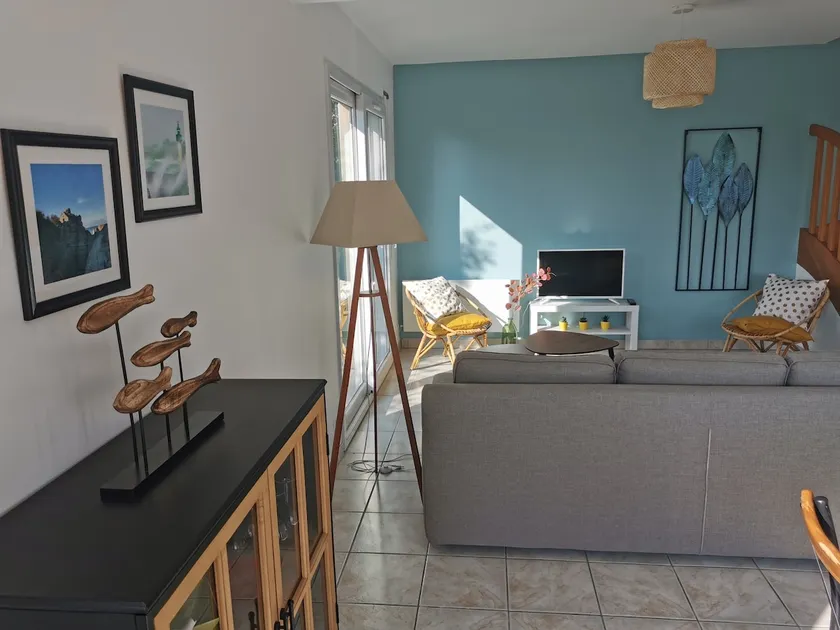 Vacation home close to beaches and the GR34 - Image 1