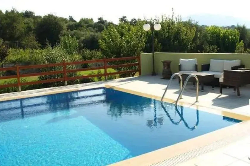 Artos-House with private pool*,garden,free parking - Image 1
