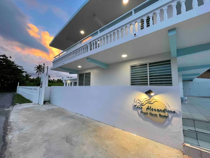 Studio steps from the beach @Casa Alexandrina 2 - Image 1