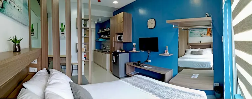 Bright, Stylish Studio w/ Balcony & WiFi near BGC - Image 1
