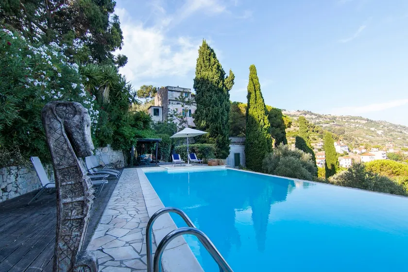 Historische Villa mit Meerblick und Pool - Image 1
