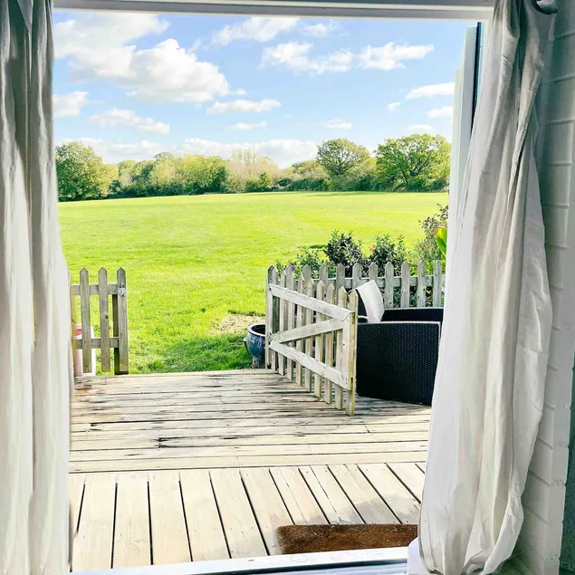 Secluded Countryside Lodge on 25 Acres | Private Deck & Views | Kent Escape - Image 1