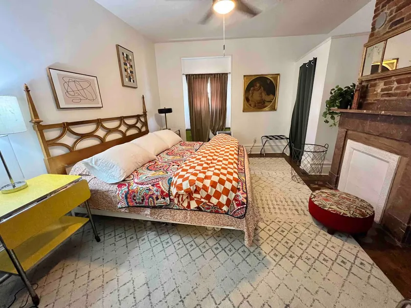 Lovely Private Bloomfield Apt Amazing King Bed - Image 1