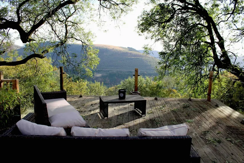“Goshawk Lodge” Self Contained Mountain-top cabin - Image 1