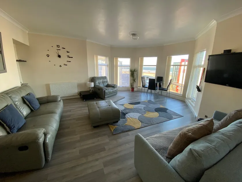 Redcar Seaview Apartments - Image 1