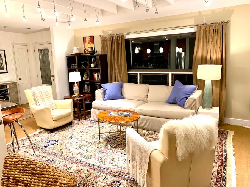 Popular 3BR Suite, SWDurham, Chapel Hill, UNC - Image 1