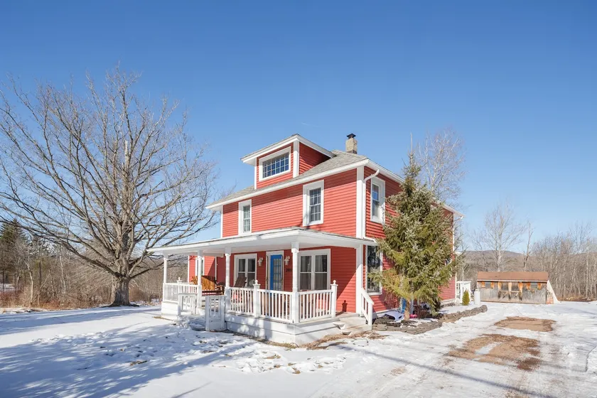 Big Red Retreat 3 min to Windham Mountain & Golf! - Image 1