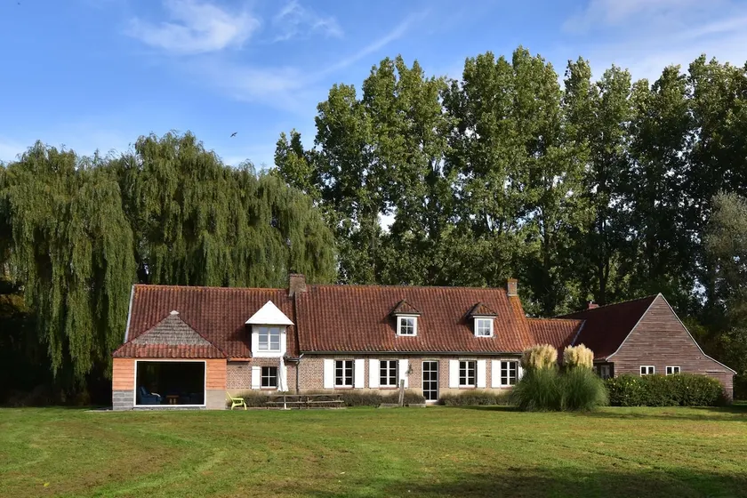 Holiday Home in Saint-Omer near Lake & Forest - Image 1